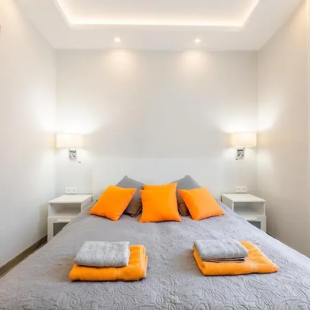 Hamlet Old Town By Triapart 格但斯克